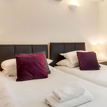 Montpellier Villa チェルトナム エクステリア 写真